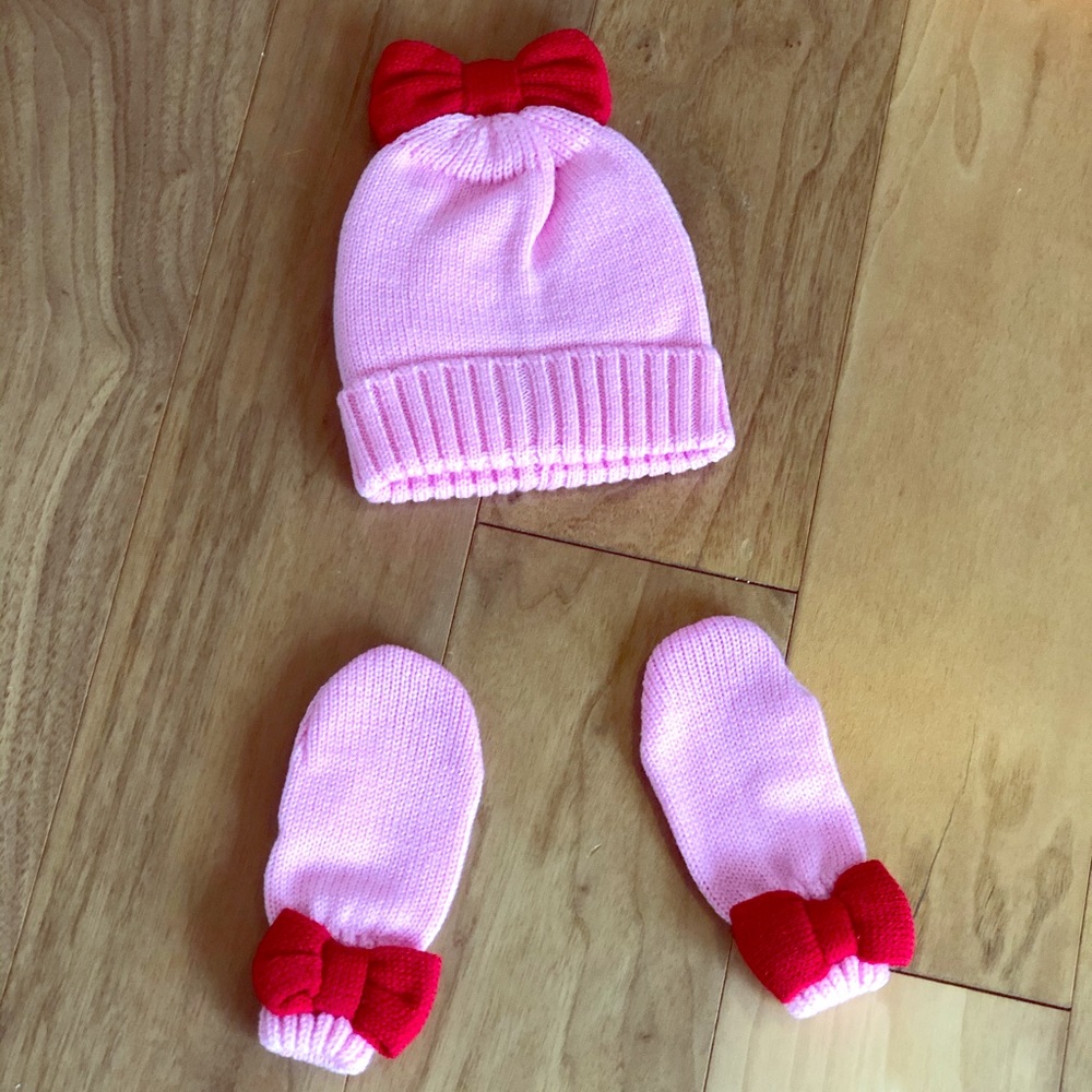 Kate Spade girls hat and mittens set